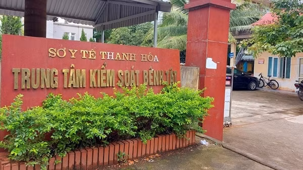Giám đốc CDC Thanh Hóa mất chức