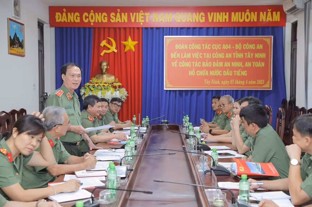 Lặng thầm bảo vệ an ninh tại 3 công trình quan trọng về an ninh quốc gia -0