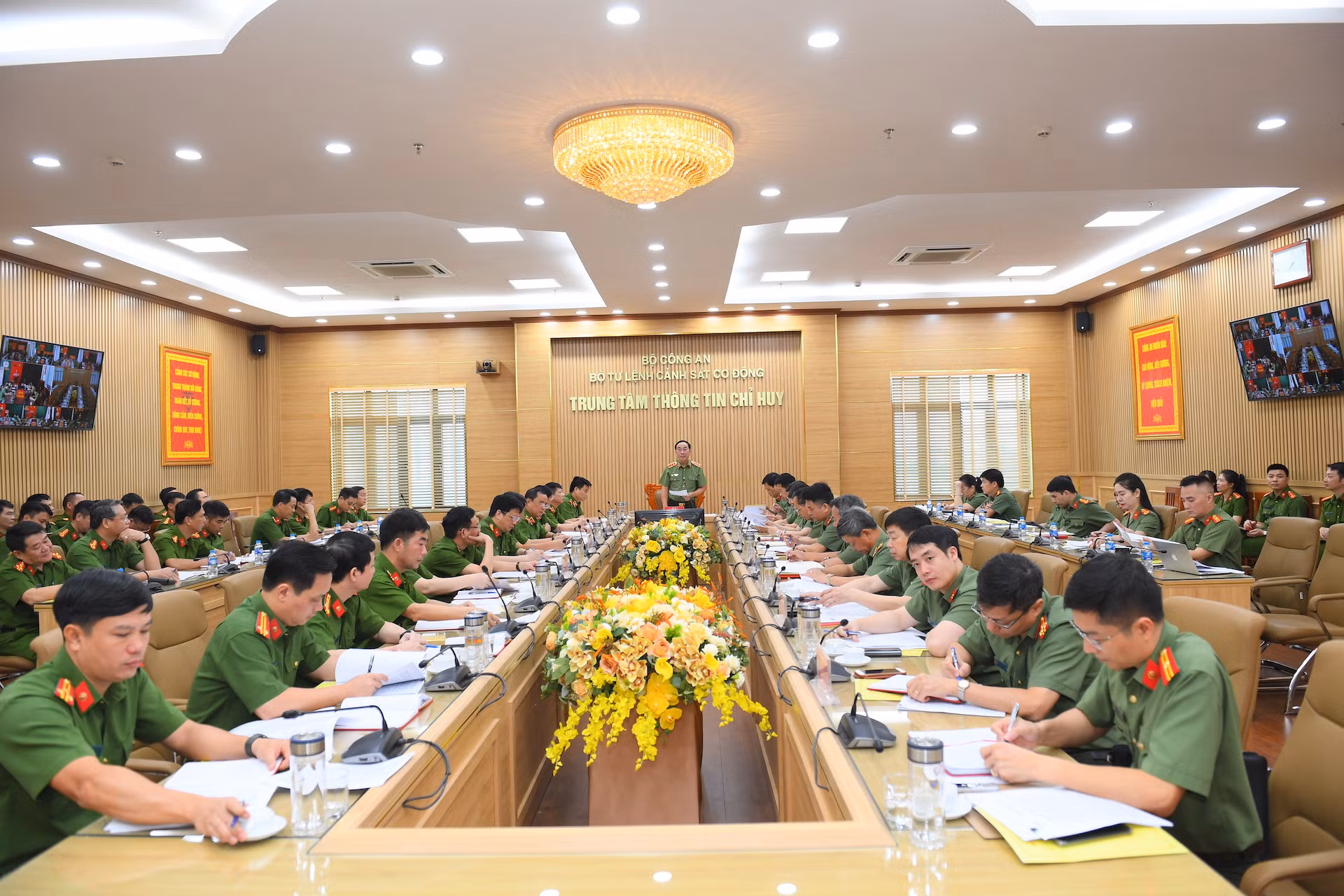 Nâng cao chất lượng công tác xây dựng đảng gắn liền với xây dựng lực lượng Cảnh sát cơ động -0