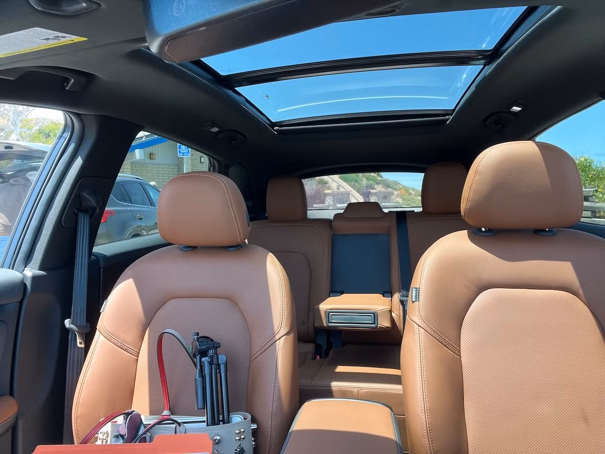 Bạn chưa bao giờ thấy một chiếc SUV điện bền vững, sáng tạo như thế này từ Việt Nam -0