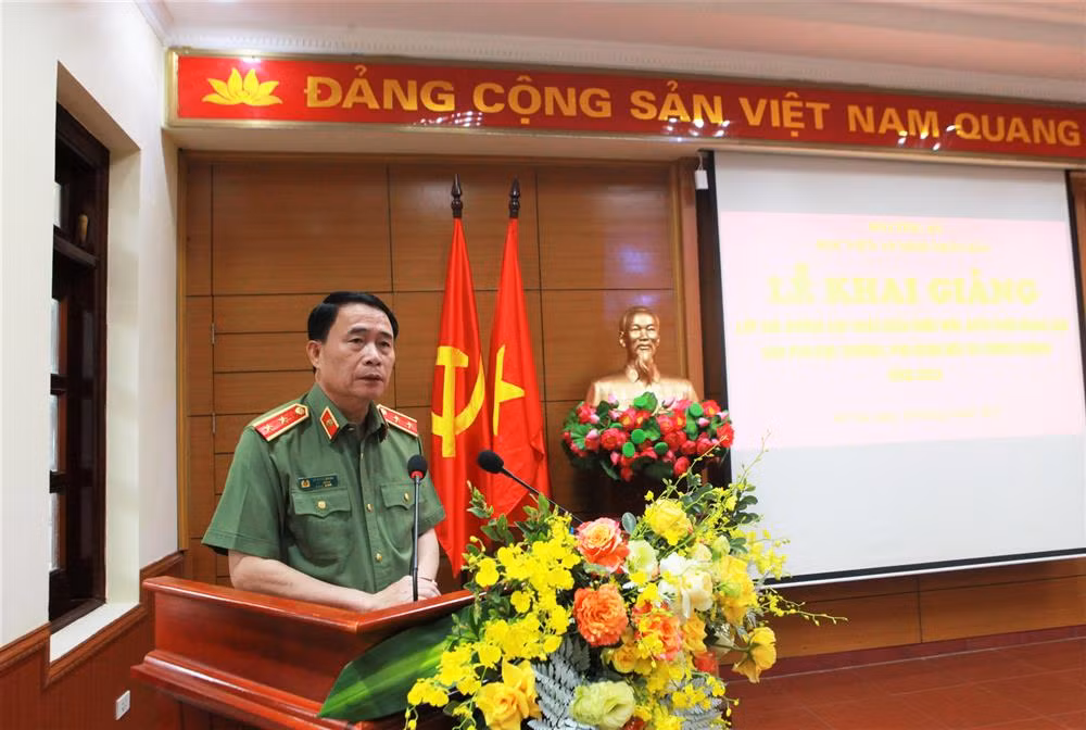 Khai giảng lớp bồi dưỡng cập nhật kiến thức mới, kiến thức nâng cao cho Phó Cục trưởng, Phó giám đốc và tương đương -0