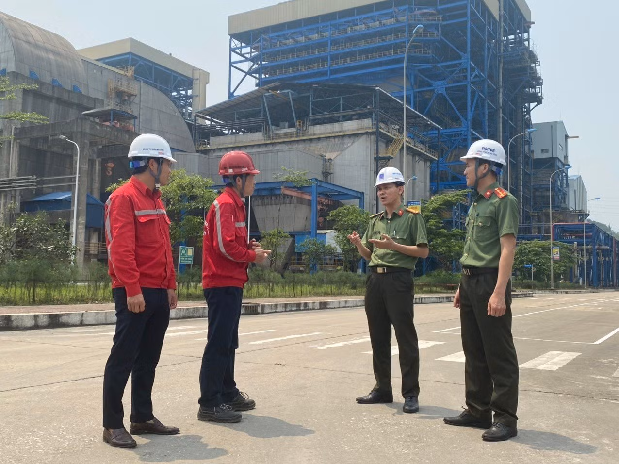 Bảo đảm an ninh trong hoạt động kinh tế ở Hà Tĩnh -0