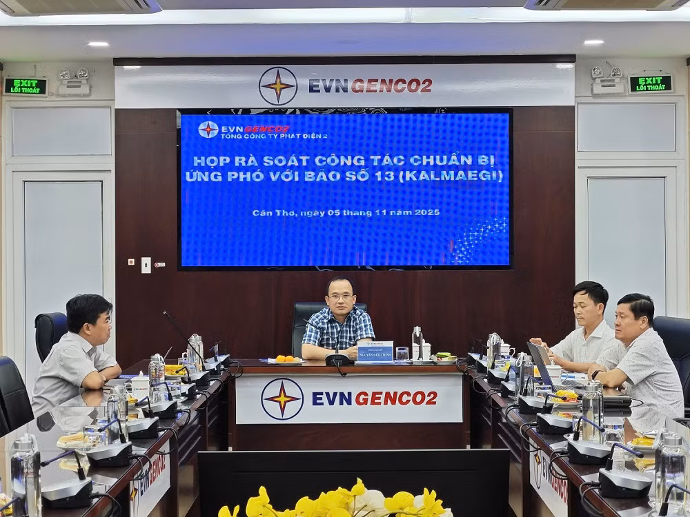EVNGENCO2 chủ động triển khai các kịch bản ứng phó với bão số 13 (Kalmaegi) -0