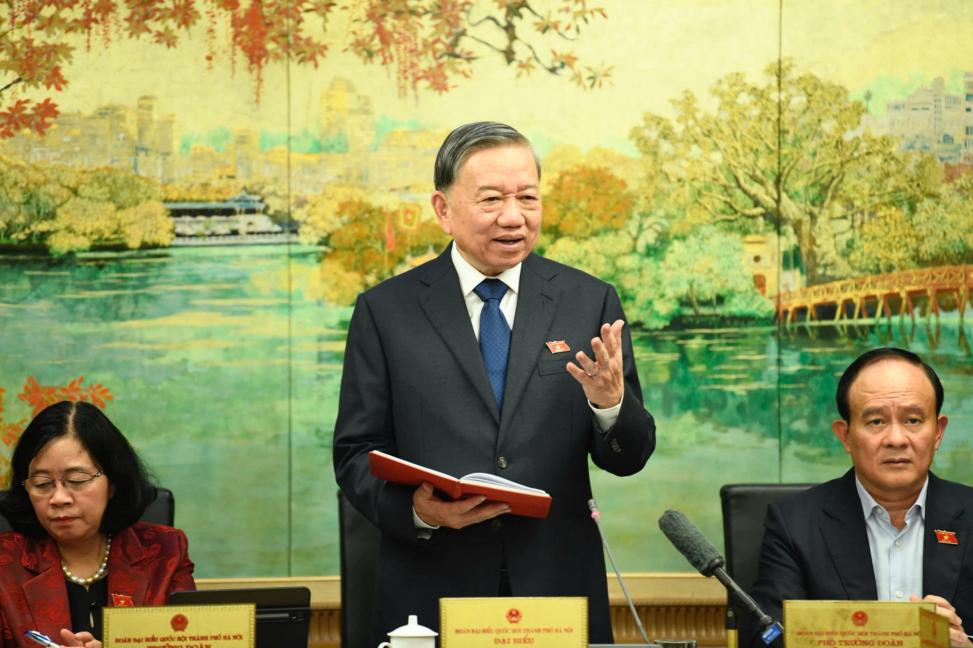 Quản trị quốc gia hiện đại phải dựa trên pháp luật minh bạch, dữ liệu tin cậy -0