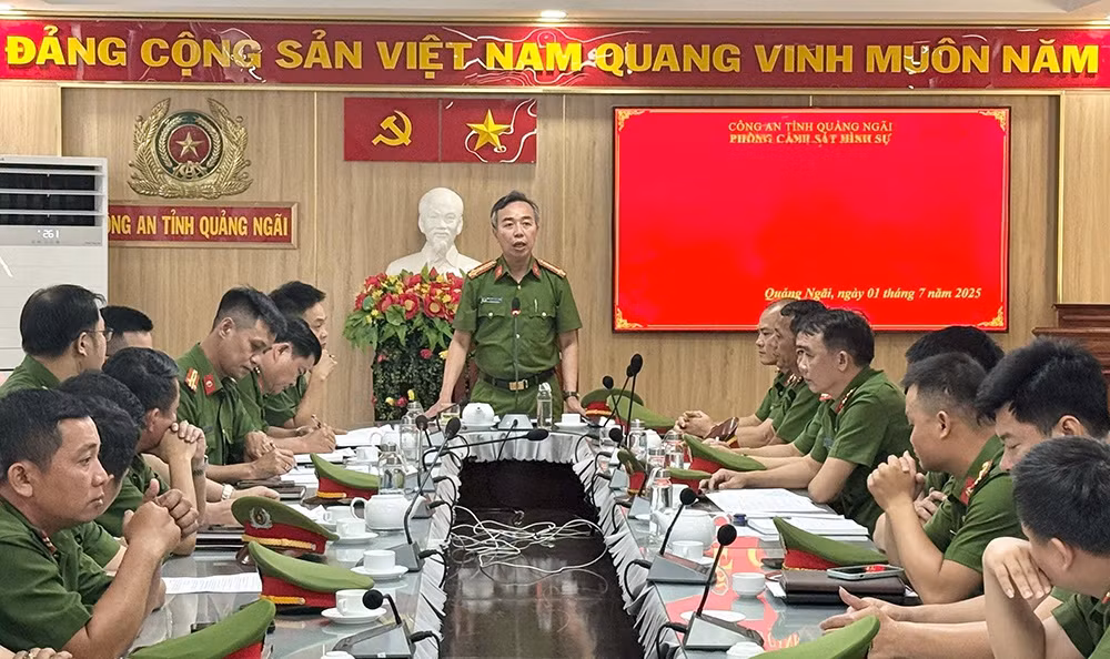 Tấn công mạnh các loại tội phạm, giữ bình yên cuộc sống -0