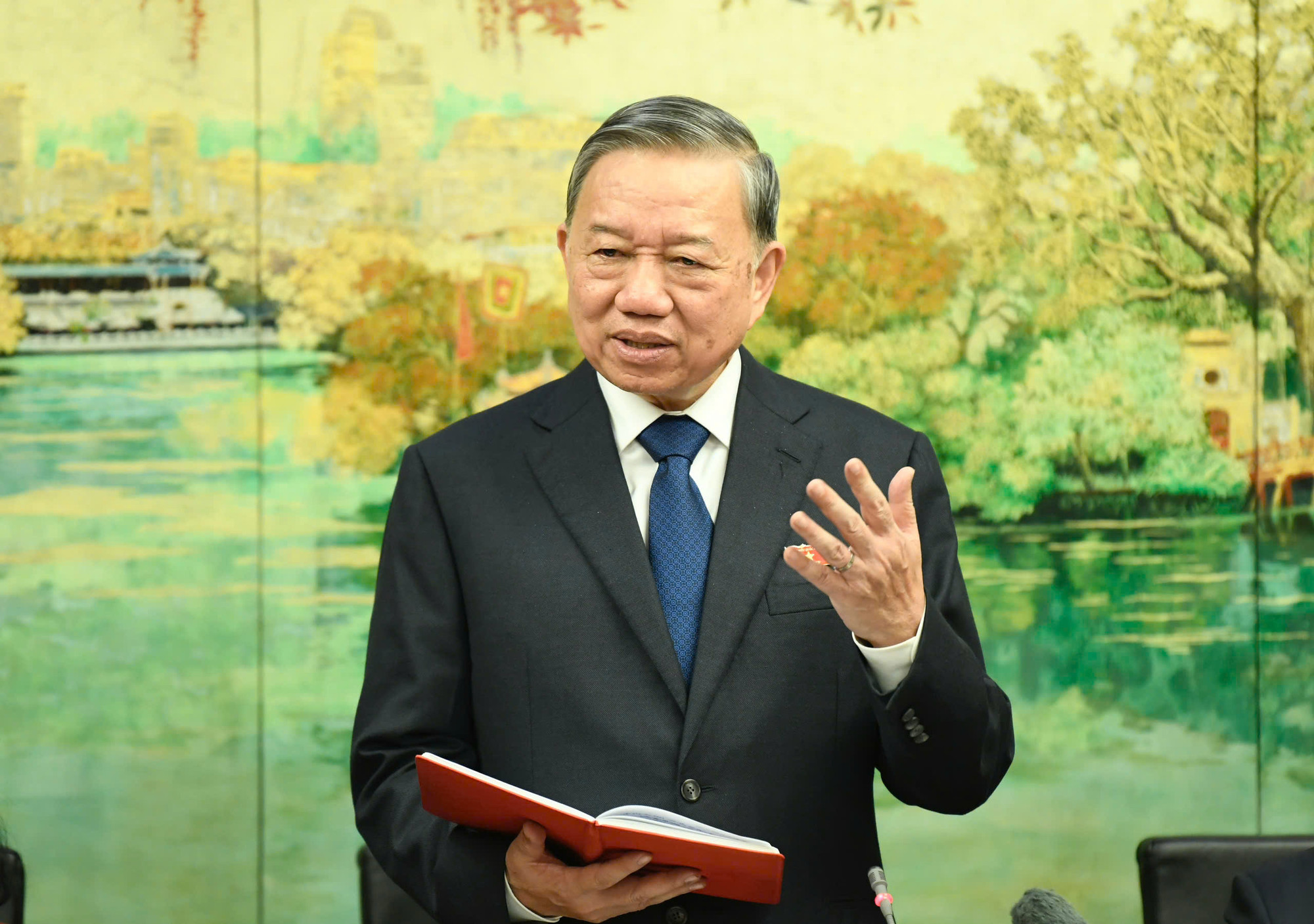 Quản trị quốc gia hiện đại phải dựa trên pháp luật minh bạch, dữ liệu tin cậy -0