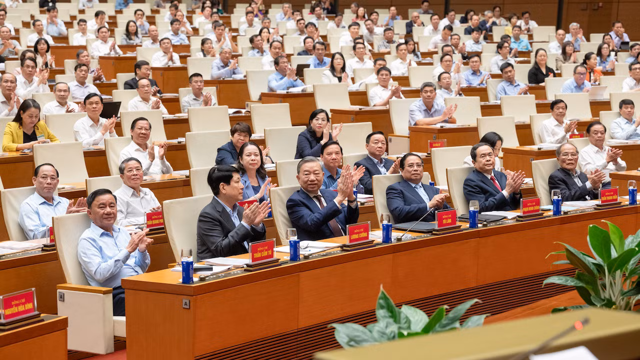 Thủ tướng: Lấy người dân làm trung tâm, không hy sinh an sinh xã hội để chạy theo tăng trưởng đơn thuần -0