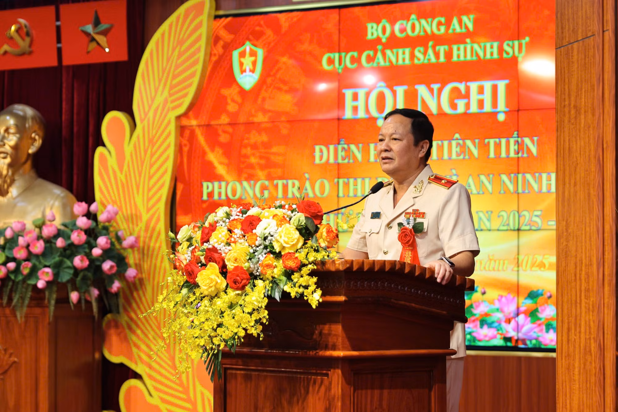 Cục Cảnh sát hình sự tuyên dương điển hình tiên tiến phong trào thi đua 