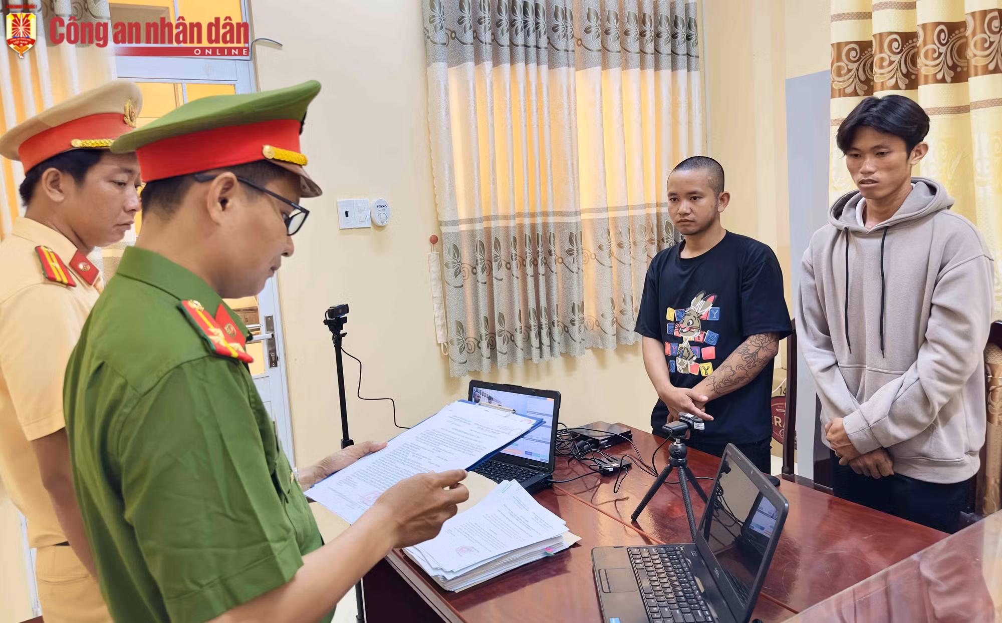 Khởi tố 2 đối tượng đua xe trái phép -0