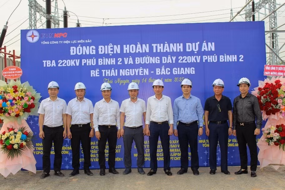 EVNNPC đóng điện TBA 220kV Phú Bình 2 và đường dây rẽ Thái Nguyên – Bắc Giang -0