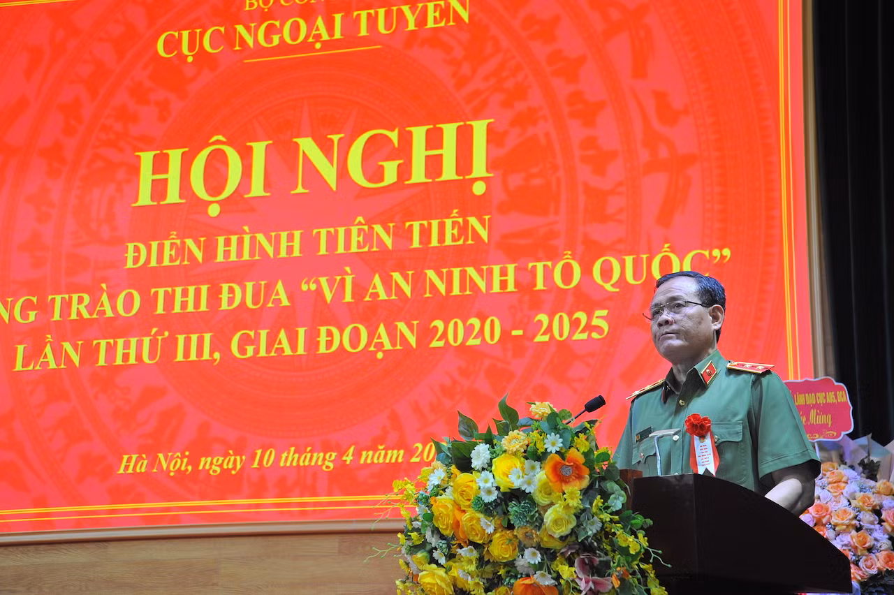  7 tập thể và 15 cá nhân điển hình tiên tiến của Cục Ngoại tuyến được tôn vinh -0