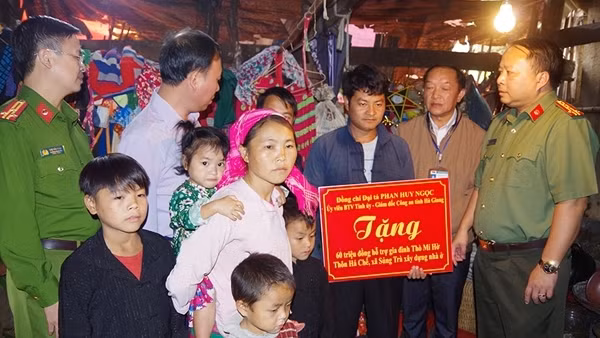Xử lý nghiêm các nhóm “quái xế” lạng lách, đánh võng gây mất ANTT ảnh 3