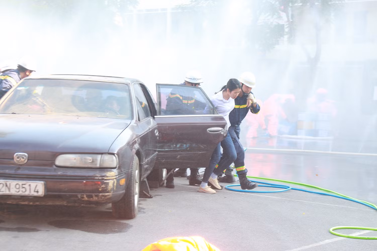 Hơn 100 cán bộ, chiến sĩ tham gia diễn tập ứng phó với biến đổi khí hậu, phòng chống thiên tai và tìm kiếm cứu nạn -1