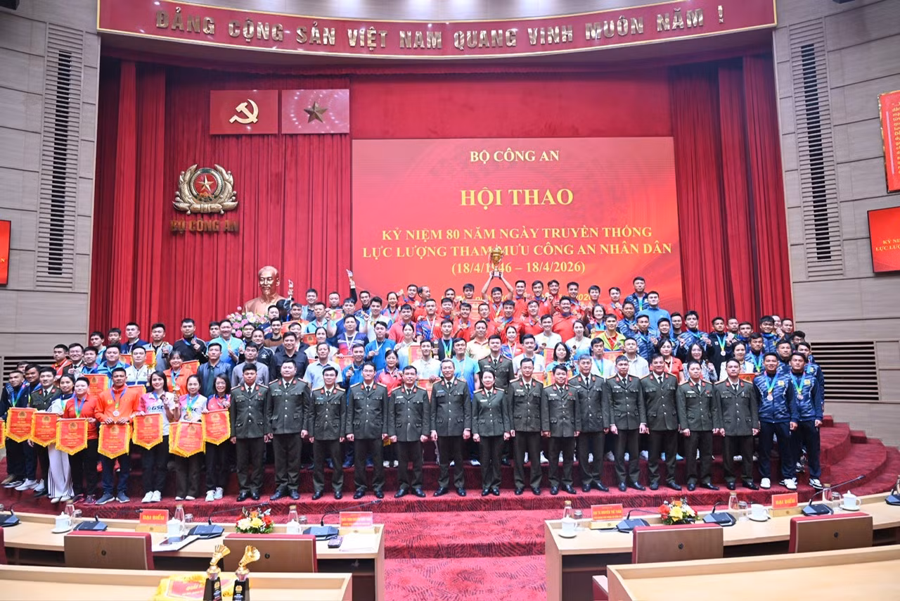 Bế mạc Hội thao kỷ niệm 80 năm Ngày truyền thống lực lượng Tham mưu Công an nhân dân -0