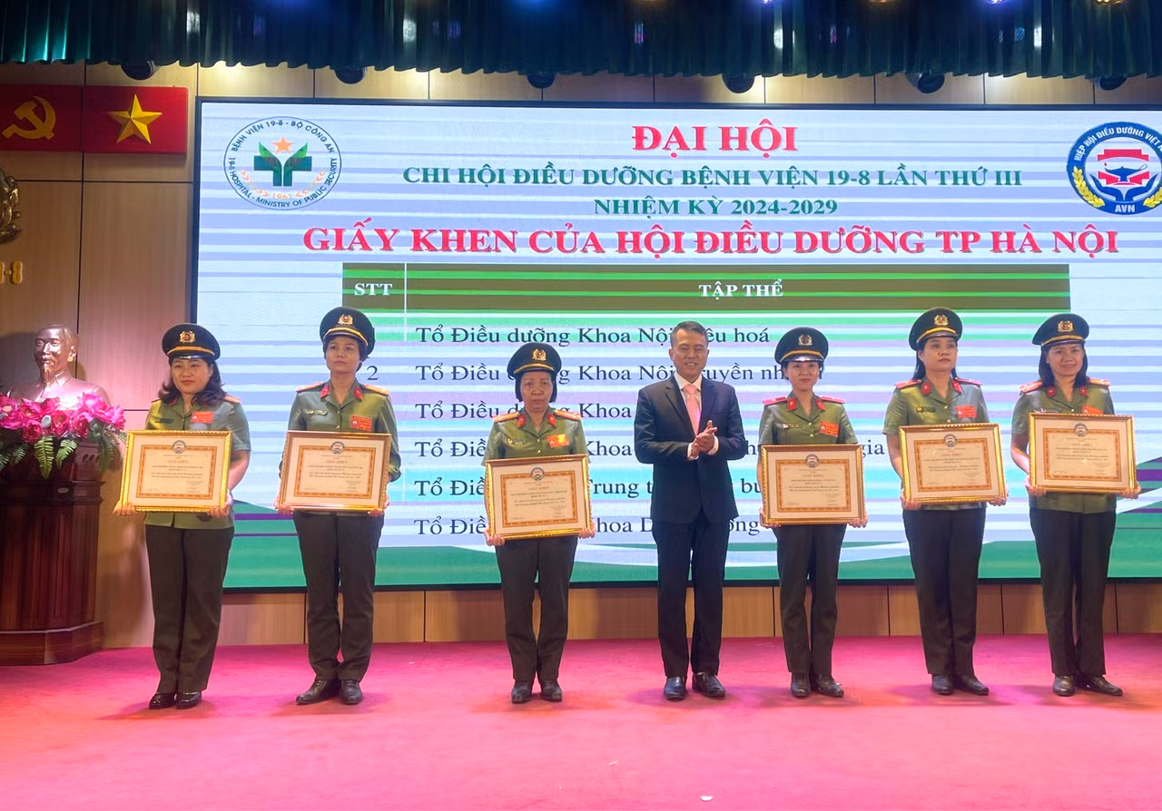 Công tác điều dưỡng góp phần nâng cao hiệu quả điều trị và chăm sóc bệnh nhân -0