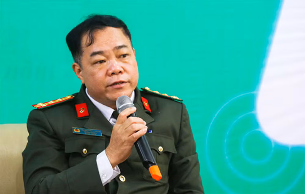 Từ lộ thông tin cá nhân đến trở thành con nợ bất đắc dĩ -0