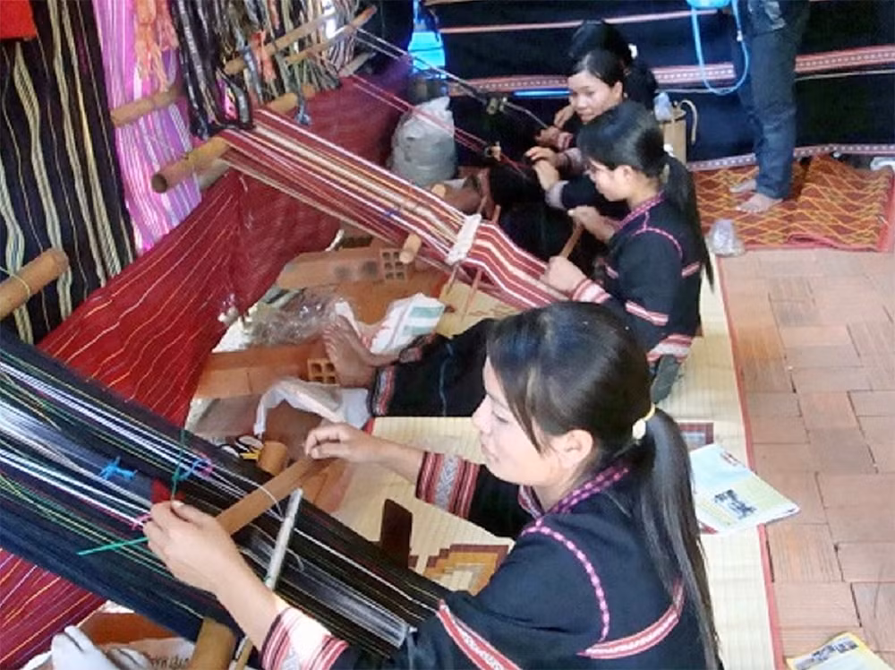Trà Giang, Thiên Ấn chuông gầm sóng -0