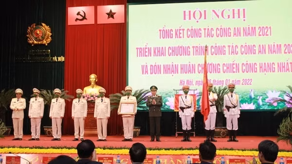 Lan tỏa hình ảnh đẹp của cán bộ, chiến sĩ Công an ảnh 3