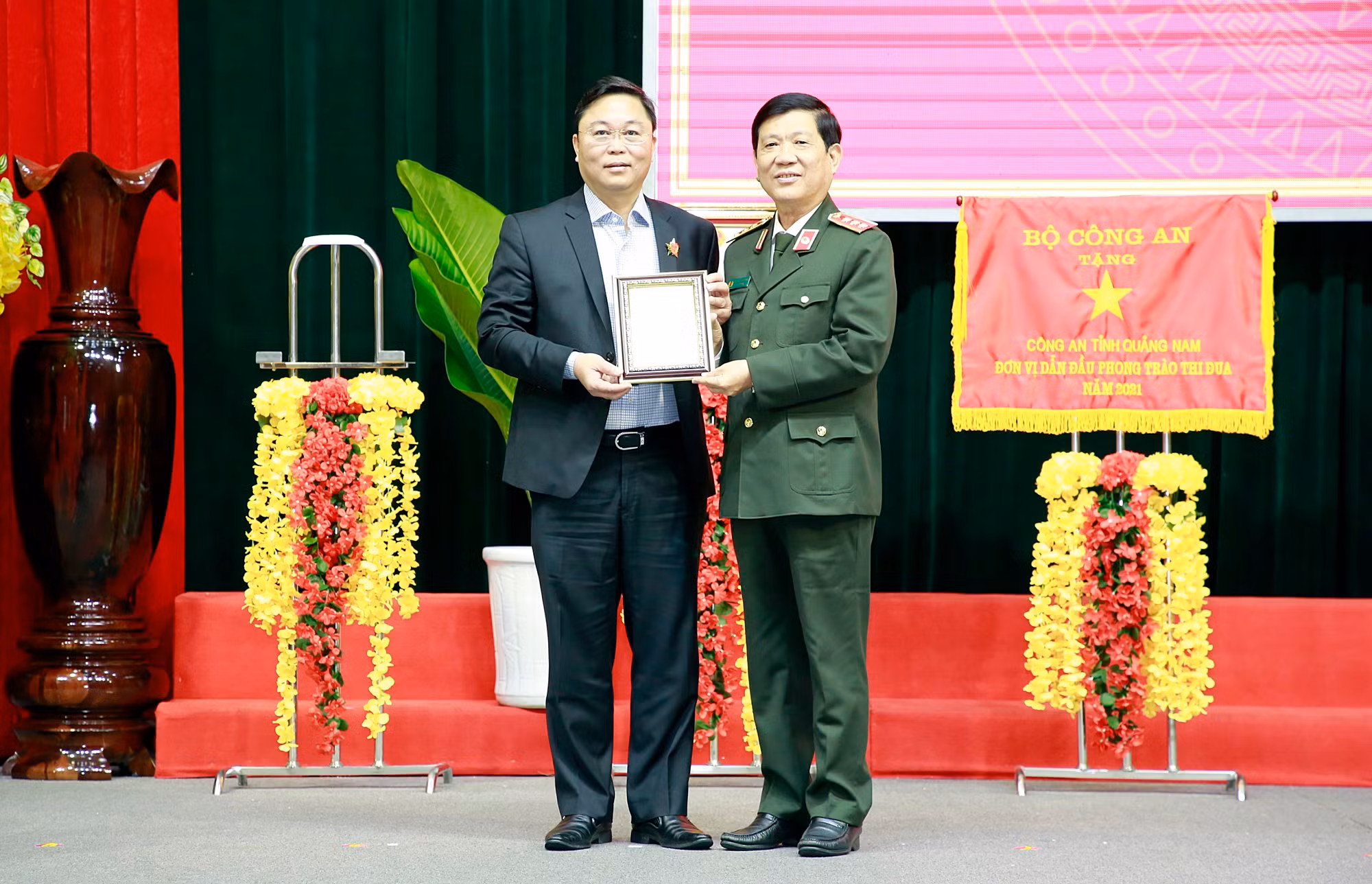 Xử lý các tình huống phức tạp về ANTT ngay từ đầu và tại cơ sở -0