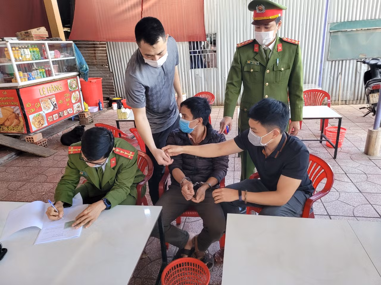 Bị bắt khi đang vận chuyển trái phép 4 cá thể tê tê -0
