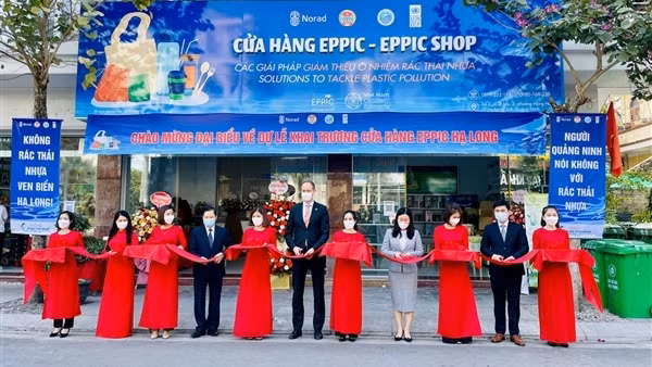 Khai mạc triển lãm ảnh, tư liệu tuyên truyền phòng, chống rác thải nhựa ảnh 3