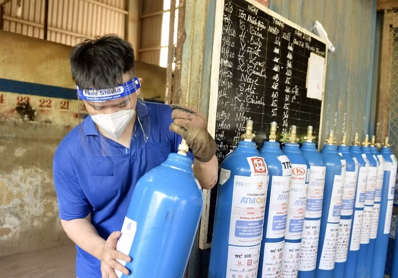 Bộ GTVT yêu cầu ưu tiên tối đa xe vận chuyển oxy cho các tỉnh phía Nam -0