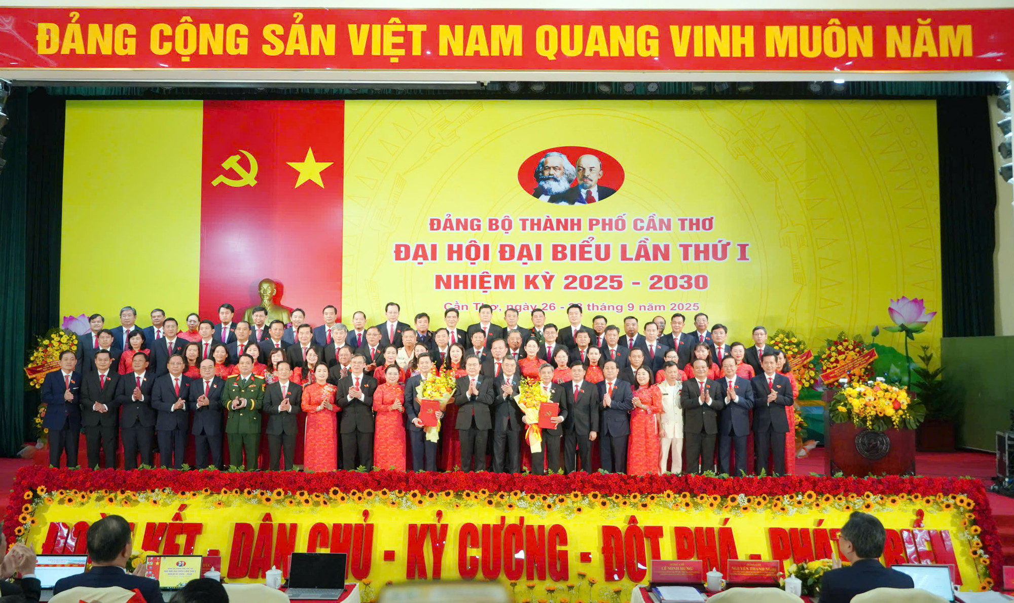 Đồng chí Lê Quang Tùng làm Bí thư Thành ủy Cần Thơ -0