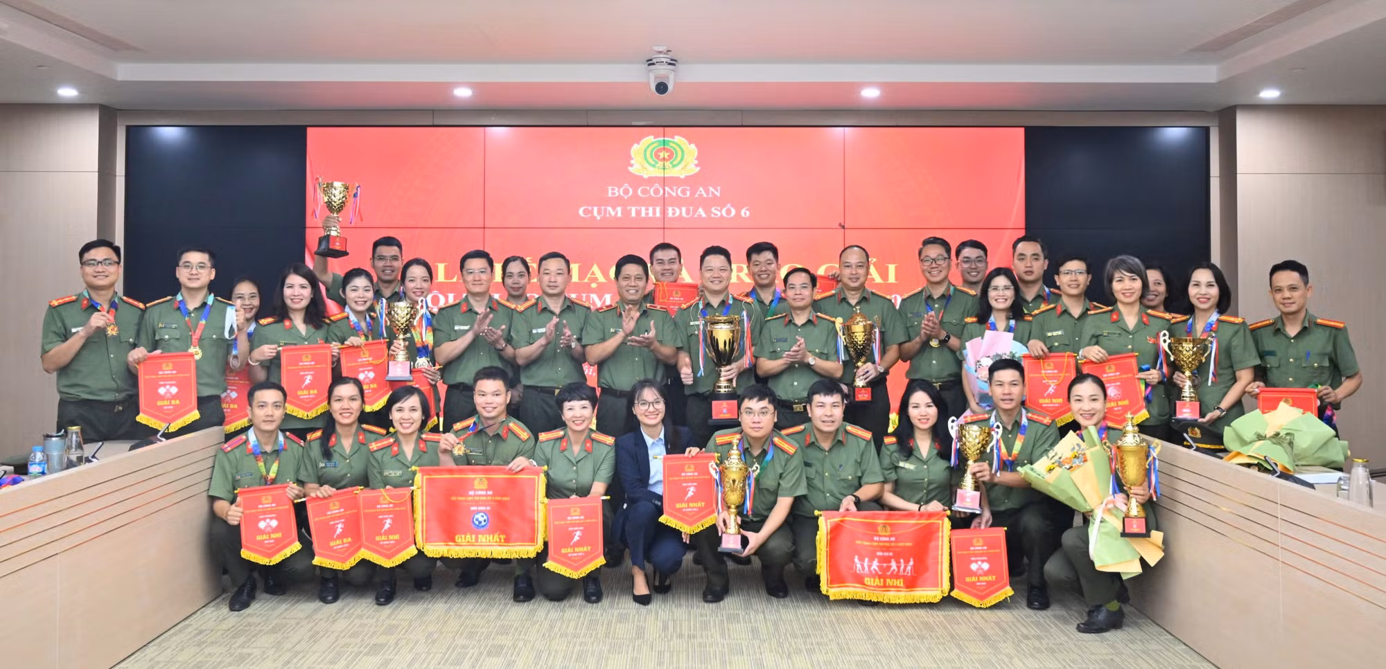 Trao giải hội thao Cụm thi đua số 6, Bộ Công an -0