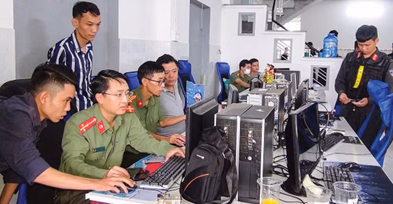 Xây dựng “lá chắn” vững chắc trên không gian mạng (Bài&nbsp;cuối) -0