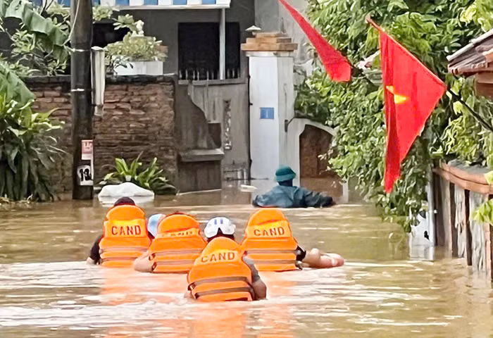 Công an nhân dân vì Đảng, vì dân -1