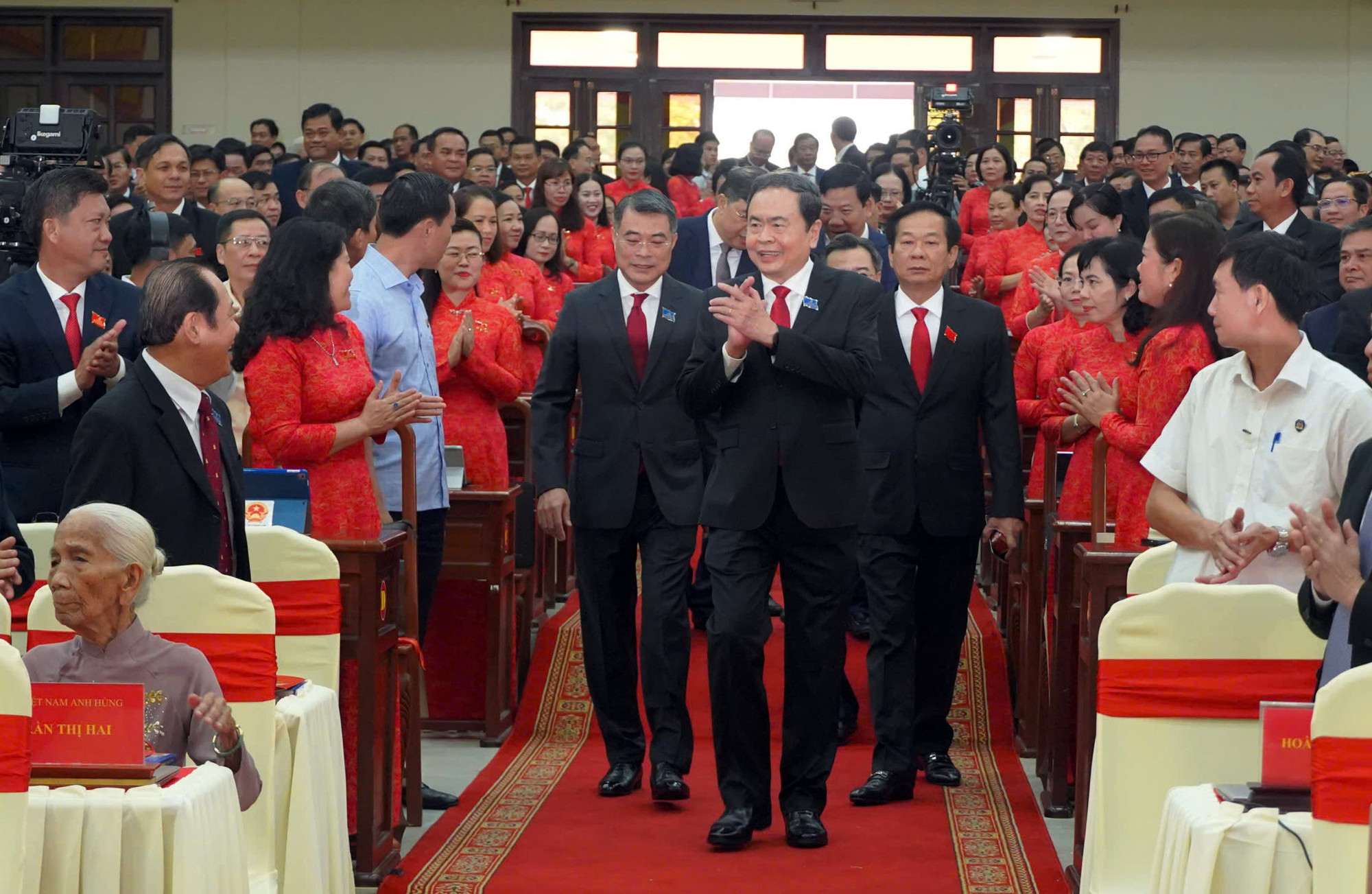 Khai mạc Đại hội Đảng bộ TP Cần Thơ lần thứ I, nhiệm kỳ 2025 - 2030 -0