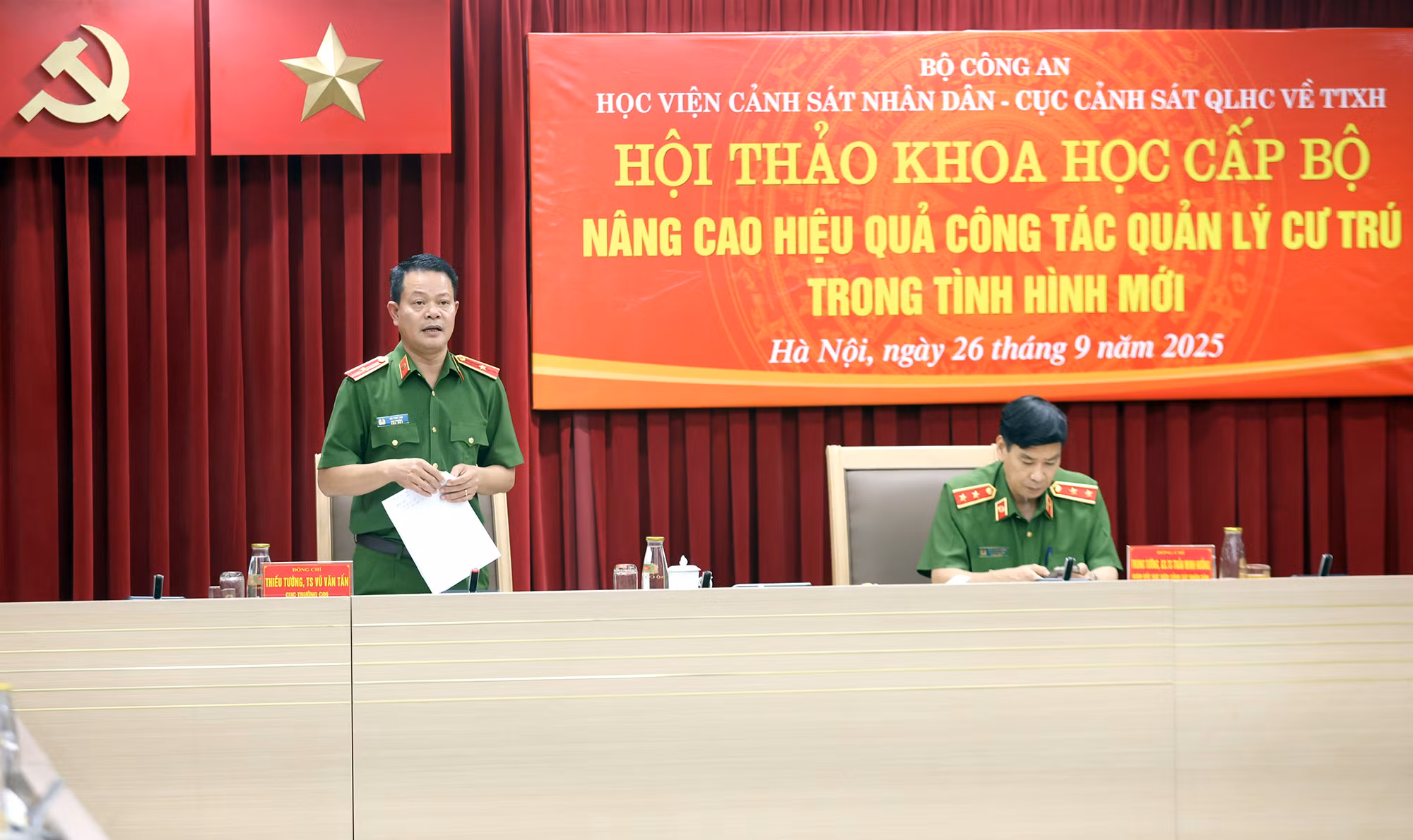 Nâng cao hiệu quả quản lý cư trú trong tình hình mới -0