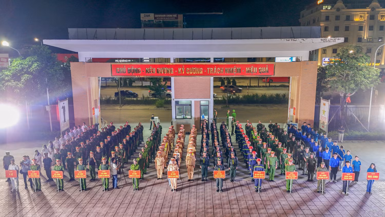 Công an Quảng Ninh ra mắt lực lượng tinh nhuệ QN14 -0