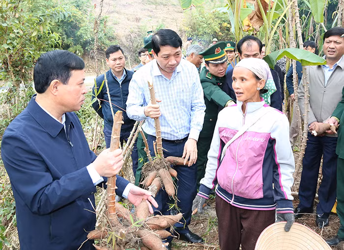 “Nghị quyết” riêng cho vùng đất khó -0