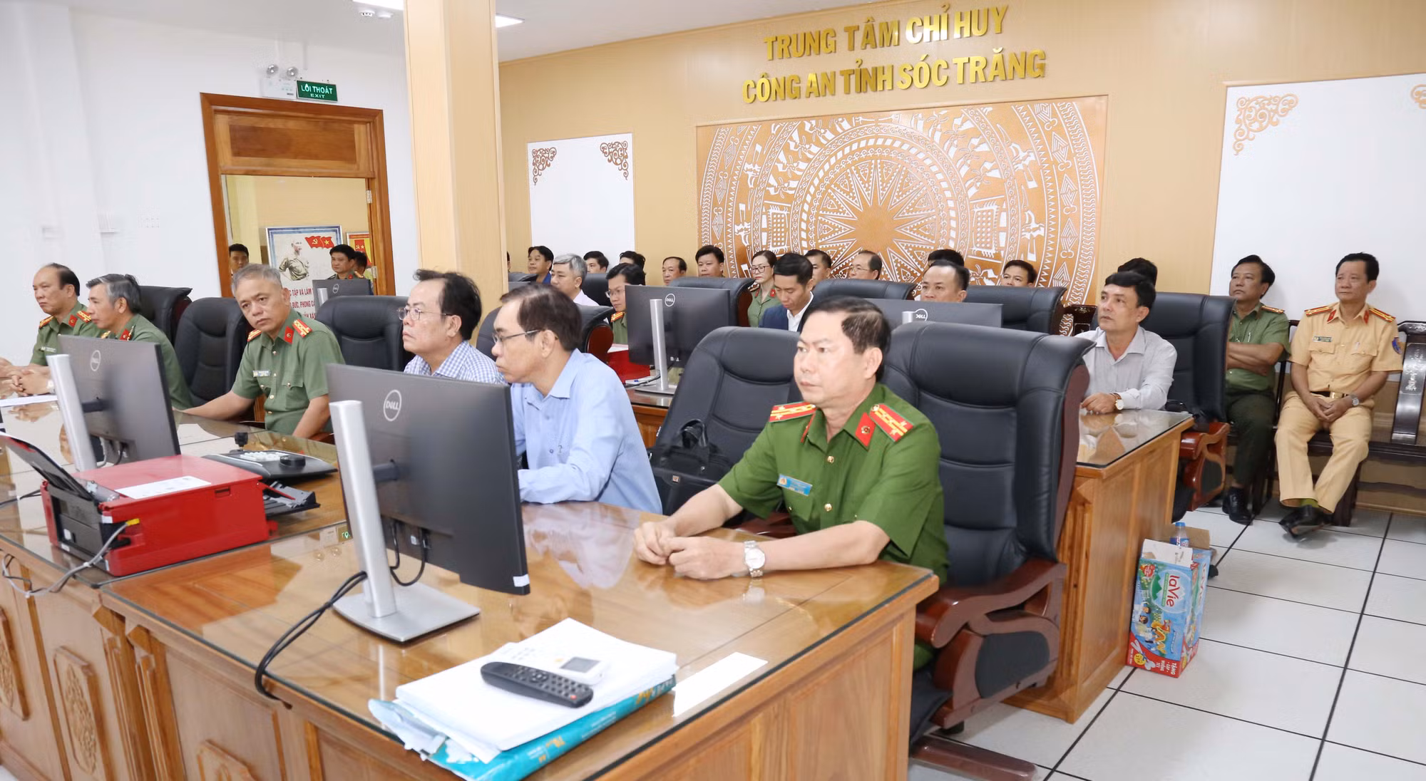 Sóc Trăng đưa vào sử dụng hệ thống camera giám sát -0