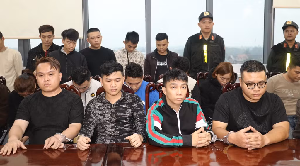 Băng nhóm người Việt tại nước ngoài giả danh cán bộ tư pháp lừa đảo công dân Việt Nam -0