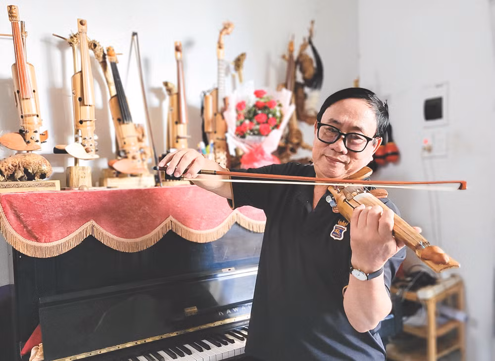 1 nguyen truong va violin tre.jpg -0