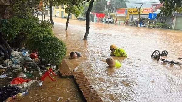 Mưa lớn trong đêm khiến nhiều nơi trên địa bàn tỉnh Sơn La bị thiệt hại