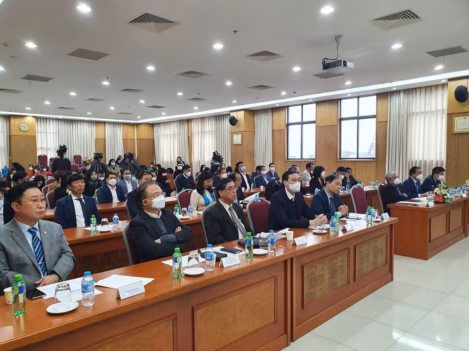 Ra mắt Diễn đàn hỗ trợ đầu tư cho người Việt Nam ở nước ngoài -0