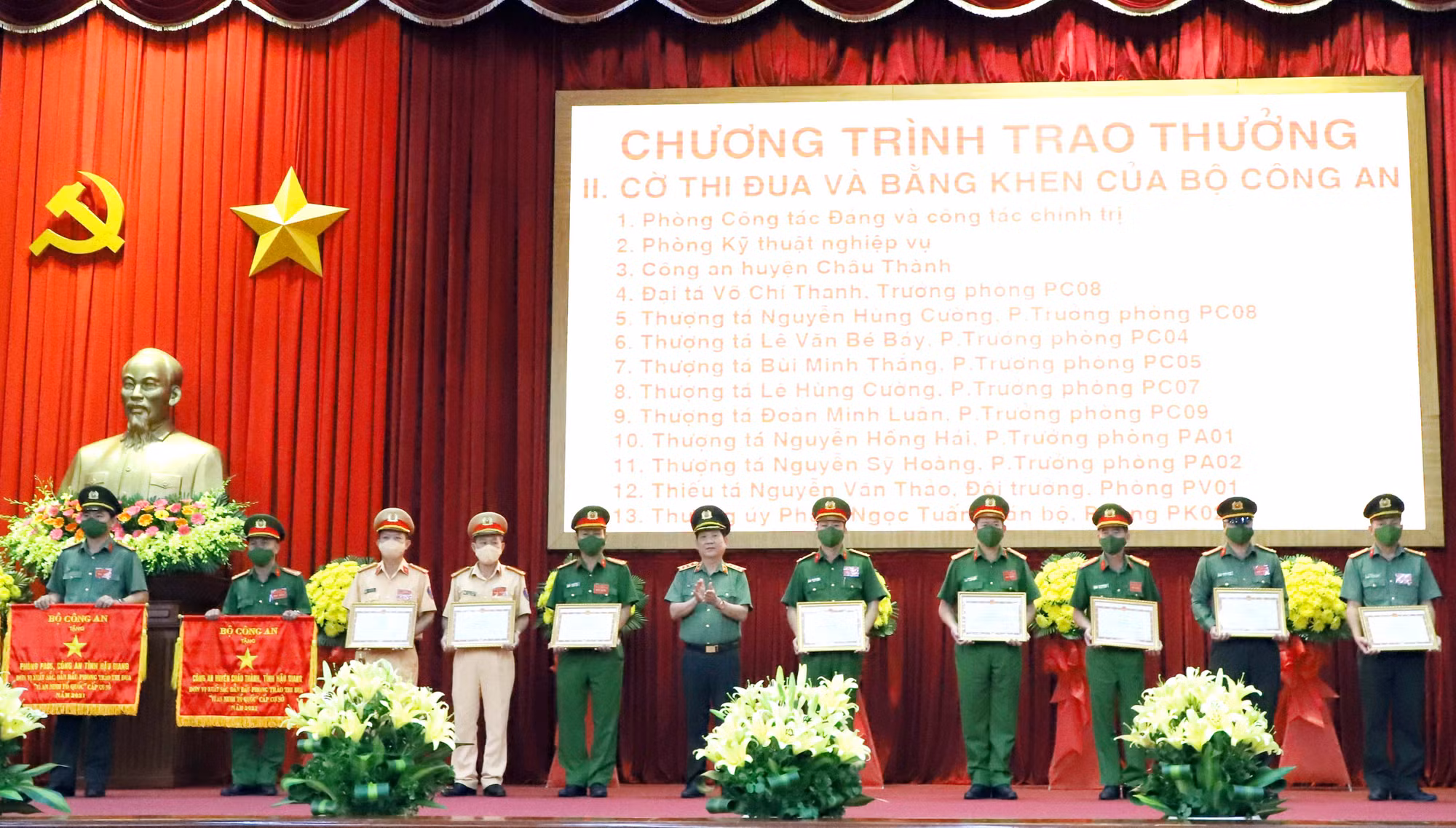 Công an tỉnh Hậu Giang kéo giảm nhiều loại tội phạm -0