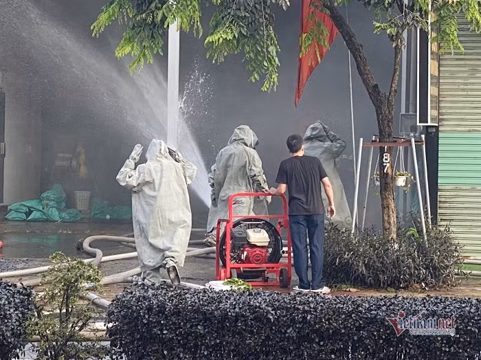 GS. TS Trịnh Văn Tuyên: Khí Amoniac độc hại nhưng dễ pha loãng trong môi trường tự nhiên -0