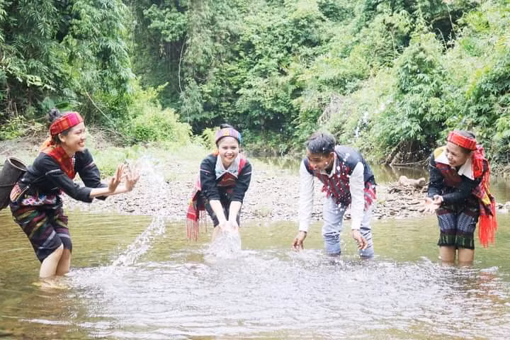 50_Tet_ Xuân sớm trên chiến khu Ba Lòng -0