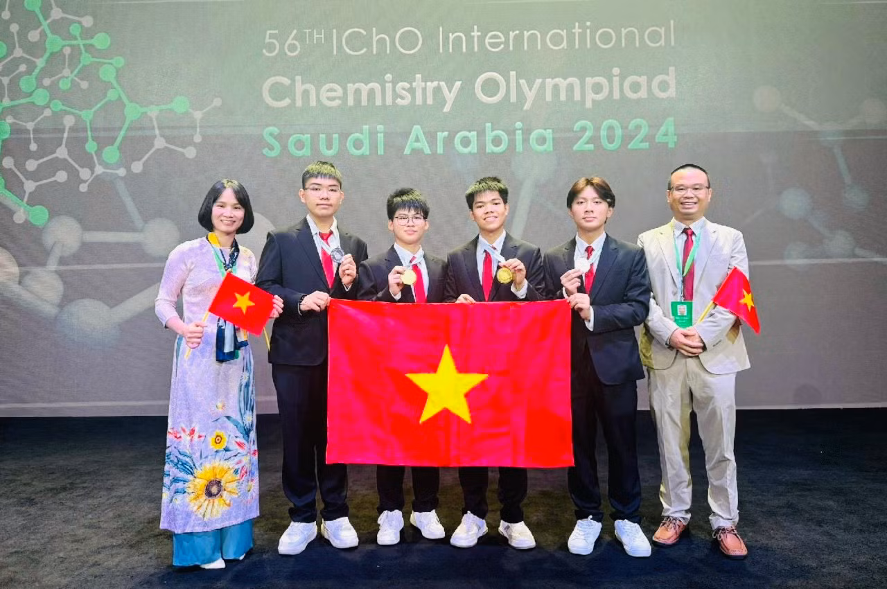 Việt Nam đứng thứ 2 tại Olympic Hoá học quốc tế năm 2024 -0