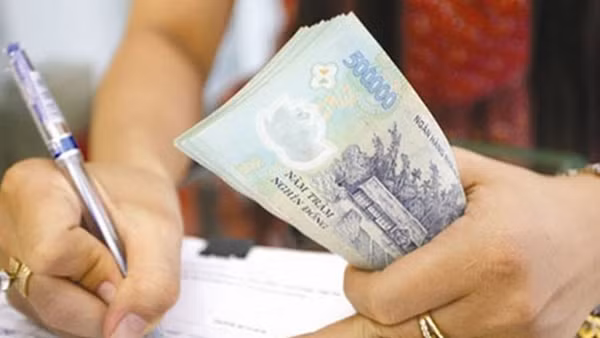 Không được nợ lương, thưởng Tết của người lao động
