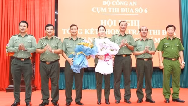 Cụm thi đua số 6 tổng kết phong trào thi đua Vì ANTQ năm 2022
