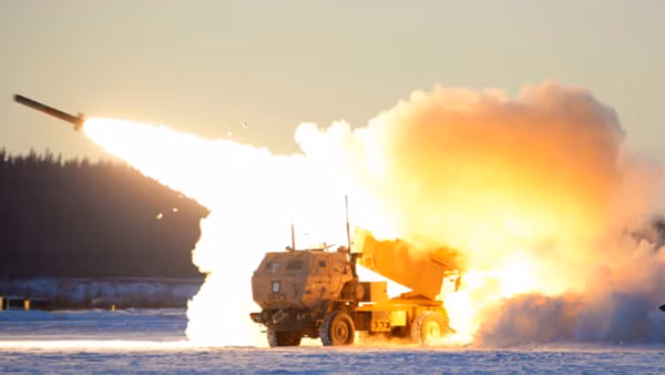 Phòng không Nga phá hủy loạt hỏa lực HIMARS và UAV ở Kherson