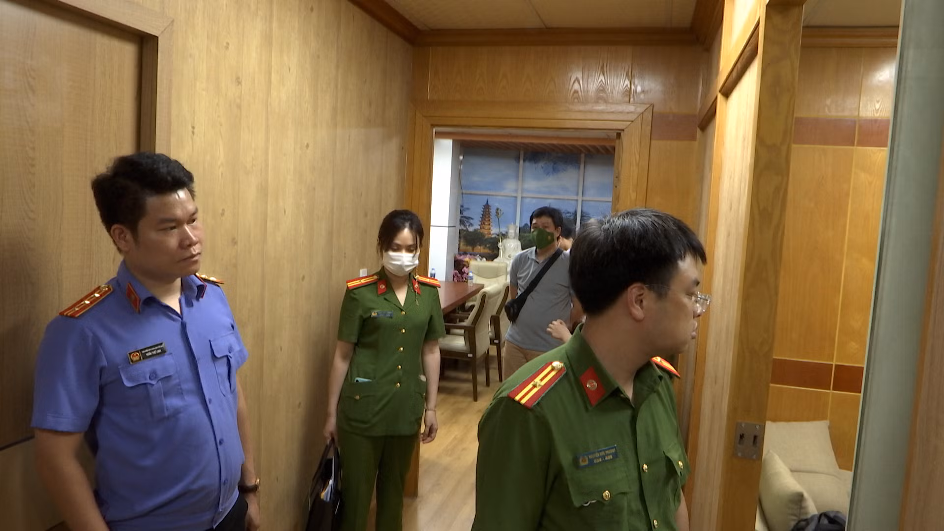 Nhàn “AIC” đã bắt tay cán bộ ở Đồng Nai như thế nào? -0