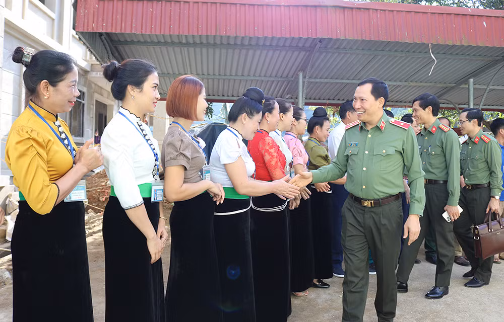 Thứ trưởng&nbsp;Lê Văn Tuyến kiểm tra công tác tại&nbsp;tỉnh Điện Biên -0