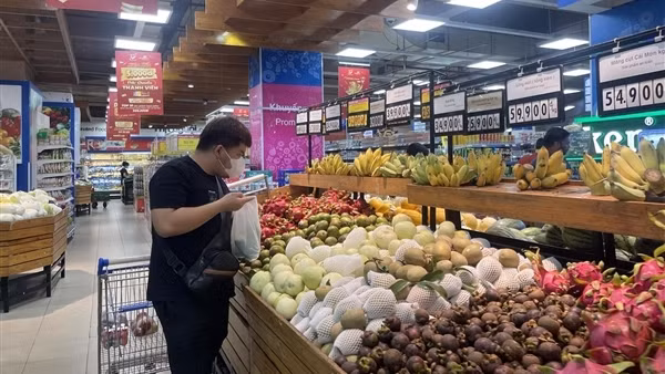 Tìm giải pháp kích cầu tiêu dùng cuối năm