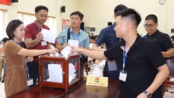 Hà Nội: Kiểm tra việc đấu giá quyền khai thác 3 mỏ cát